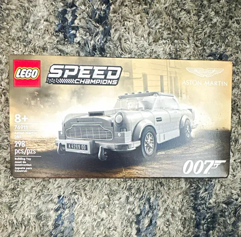 LEGO Speed Champions 76911 Aston Martin DB5 007 Box Set 298 pcs 8+
