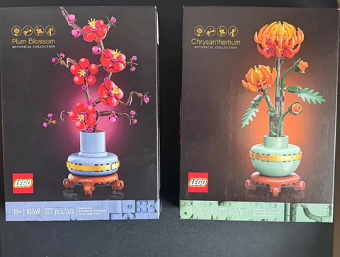 Lego Chrysanthemum & Plum Blossom Botanical Collection New Sealed