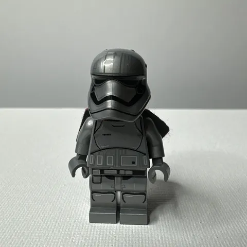 LEGO Star Wars Captain Phasma Minifigure 75103 First Order Transporter sw0684