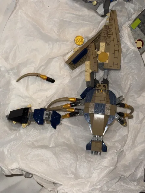 LEGO Pharaohs Quest 7307 Flying Mummy Attack Wing Build