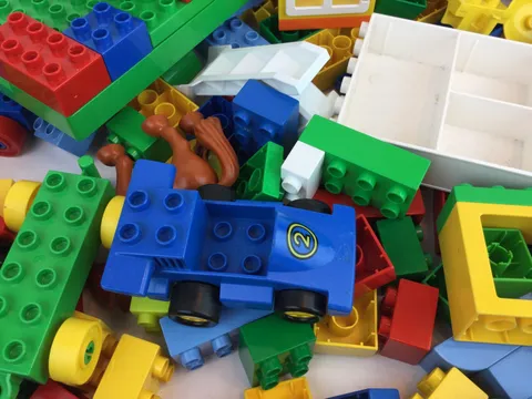 BIG 5 Pounds Lot Lego DUPLO Blocks Bricks Cars  - 100% Lego!