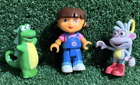 Lot of 3 Duplo Lego Dora the Explorer Figures: Isa, Dora, Boots