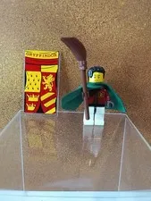 LEGO Harry Potter minifigure of Oliver Wood from the Quidditch Match sets