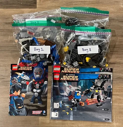 LEGO DC Comics Super Heroes: Gorilla Grodd Goes Bananas (76026) 100% Complete