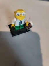 LEGO The Simpsons 2 Collectible Minifigures 71009 - Hans Moleman (SEALED)