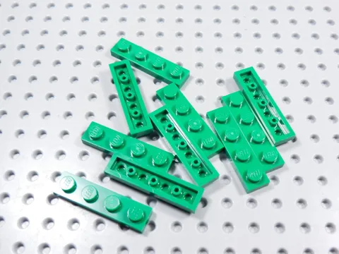 LEGO Lot of 10 Green 1x4 Plates BM