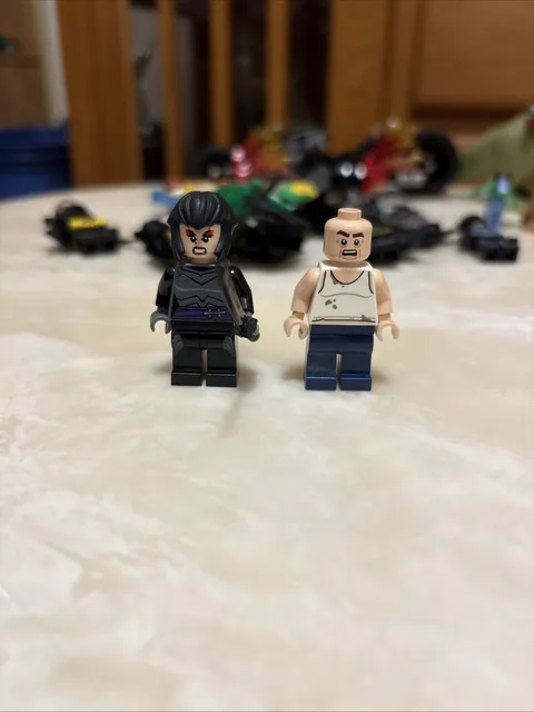 LEGO Karai TNT023 & Victor TNT027 Bundle