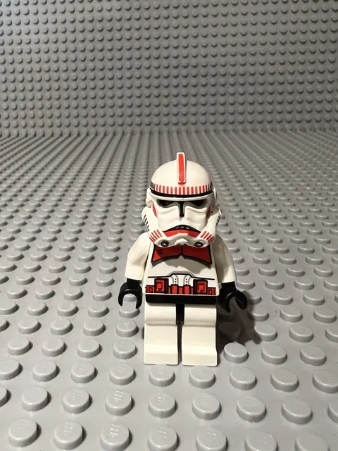 LEGO Star Wars Phase 2 Shock Trooper Minifigure sw0091 From Set 7655