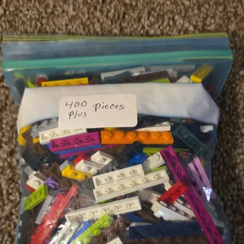 LEGO Bulk Lot 400+ Mixed Multicolor Plastic Bricks & Pieces in Bag