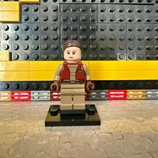 LEGO Star Wars Minifigure - Padme Amidala Senator - SW1303 set 75354