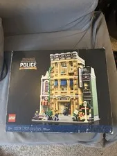 LEGO Icons Police Station 10278 Sealed NIB RETIRED SET