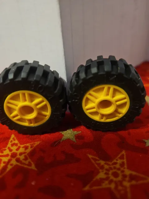 Lego Parts 55981c05 (2pcs) Wheel 18mm D. x 14mm with Pin Hole with Offset Tread