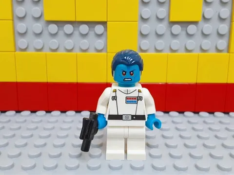 LEGO Star Wars Minifigure Admiral Thrawn 75170 Imperial Set Without Baseplate