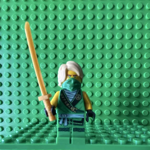 LEGO Ninjago Minifigure Lloyd - Legacy, Rebooted