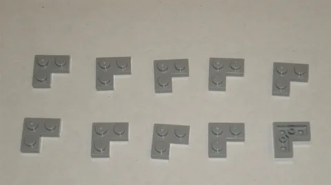 LEGO NEW 2x2 Light Bluish Grey Plate Corner (10x) 4211353 Brick 2420