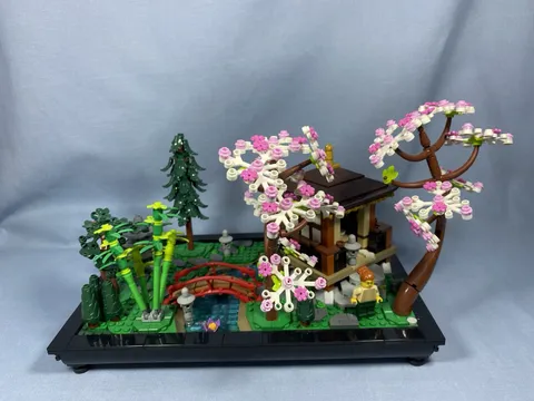 LEGO Icons Tranquil Garden Building Set Japanese Zen Garden Pre-Built # 10315