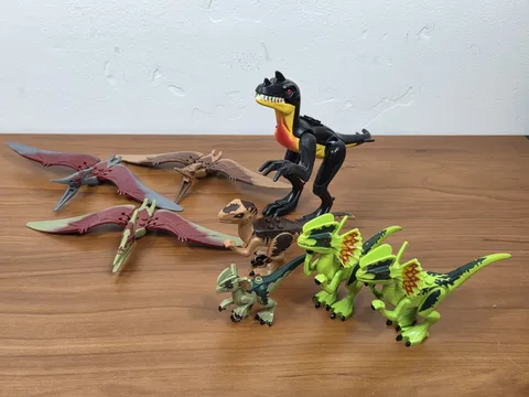 Authentic LEGO Jurassic Park Lot of 8 Dinosaur Figures 