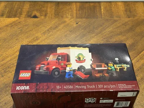 LEGO Icons Promotional Moving Truck 40586 Limited Edition 301 pcs Ages 18+
