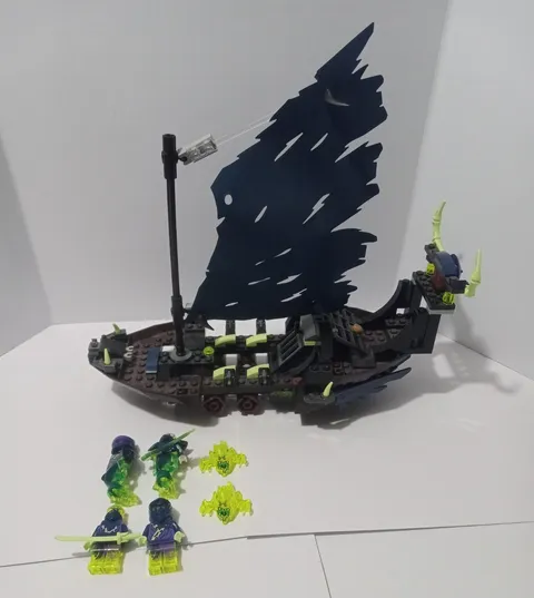 LEGO NINJJAGO LEGO 70732 City of Stiix Ghost Ship Only READ!! 