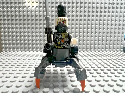 LEGO Ninjago Minifigure - Hunted Daddy no legs - NJO0468 from set 70652