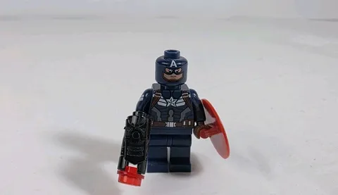 LEGO Marvel Captain America  Winter Soldier Shield Uniform Minifigure 