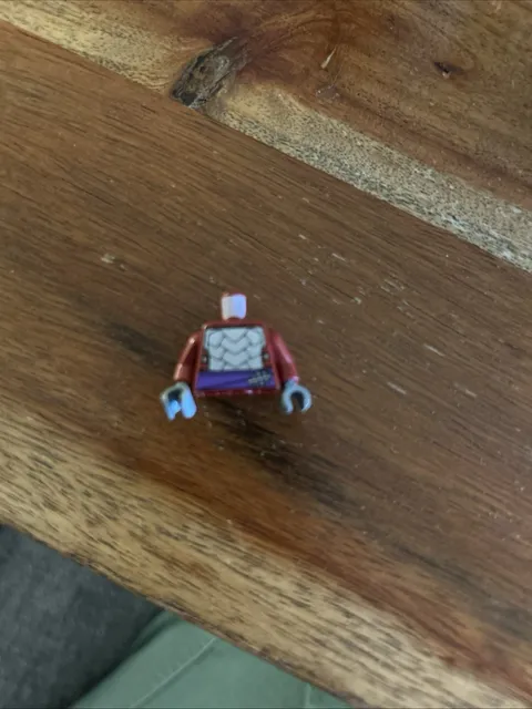NEW LEGO® Minifigure Torso Part Dark Red Silver Armor Pattern Shredder 79101