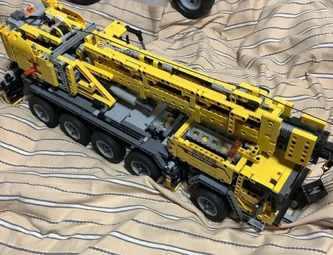 LEGO 42009 Mobile Crane MK II Technic 2013 without Box