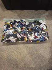 4 Lb of Lego of Random Pieces