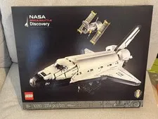 LEGO 10283 NASA Space Shuttle Discovery 2354 pcs NEW