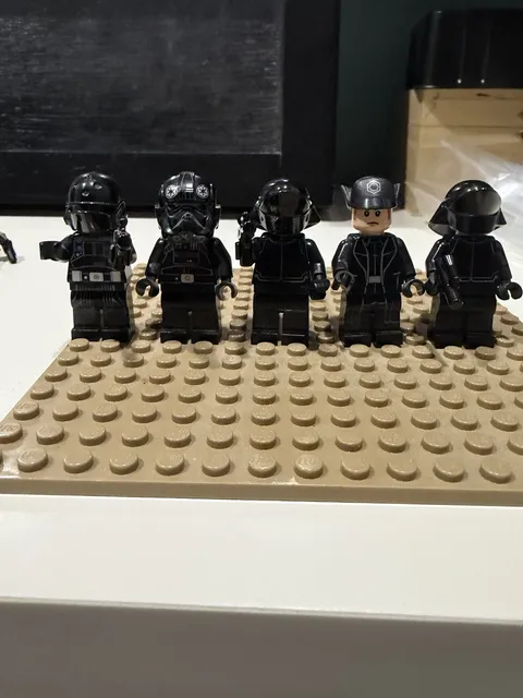 LEGO Star Wars Imperial Trooper & Officer Minifigure Lot of 5 w/ Helmets