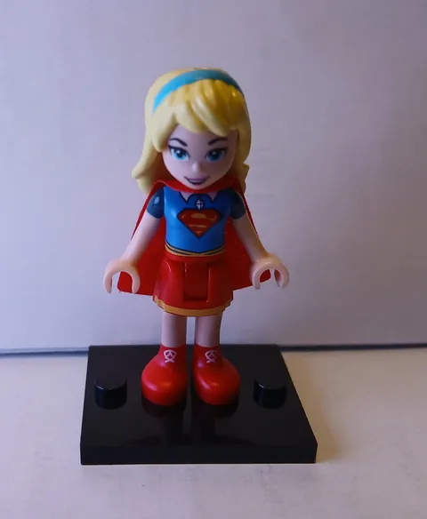 Lego DC Super Hero Girls Supergirl Minifigure 41232 shg006