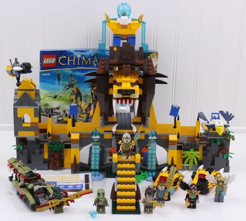 LEGO 70010 Legends of Chima Lion CHI Temple Complete 7 Minifigures Manual #2