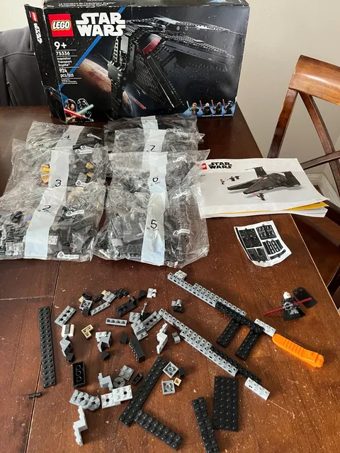LEGO Star Wars: Inquisitor Transport Scythe 75336 Incomplete Set w/ Box & Manual