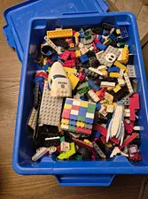 LEGO Mixed Bricks, Pieces & Parts Bulk Lot Multicolor in Storage Bucket/Tub