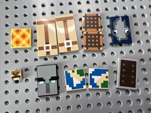 LEGO Minecraft Pixelated Tiles Lot of 11 Pieces Map Squidface Beekeeper Camel