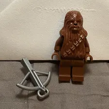 LEGO Star Wars Chewbacca Minifigure w/bow from set 7965