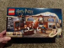 LEGO Harry Potter 76442 Hogwarts Castle Charms Class 204pc Boxed 8+ 