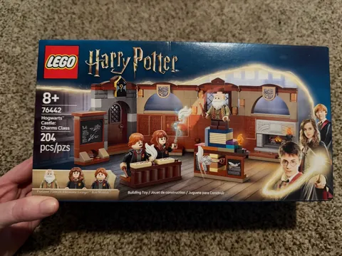 LEGO Harry Potter 76442 Hogwarts Castle Charms Class 204pc Boxed 8+ 
