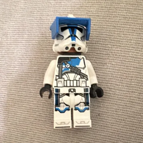 LEGO Star Wars Clone Trooper Minifigure White Armor Blue Markings Helmet