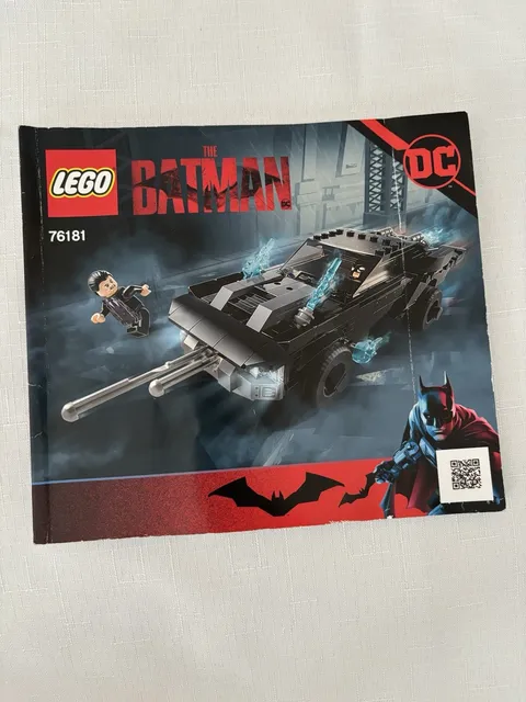 Lego Instruction Booklet Manual DC Batmobile #76181 Illustrated Multilingual