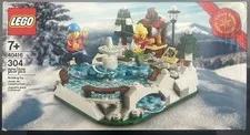 Lego Seasonal Ice skating Rink 304 PCS: 40416 New and Sealed 