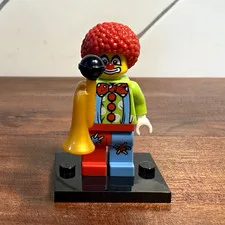 LEGO Minifigure Series 1 Circus Clown 8683-4 COL004 Complete w/ Horn & Stand