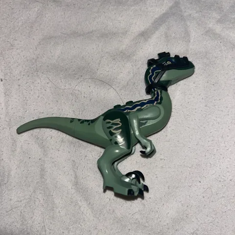 LEGO Jurassic World Dinosaur "Blue"  Raptor / Velociraptor Raptor07 + Bridle