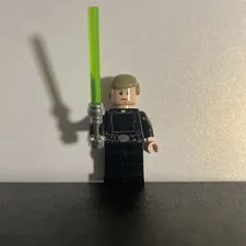 Lego Star Wars Minifigure Jedi Luke Skywalker Endor Outfit Lightsaber 10236 NEW