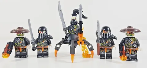 Lego Ninjago Hunted Minifigure Lot of 5 - Daddy No Legs Dragon Hunter Muzzle