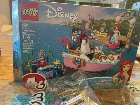 RETIRED New LEGO Disney 41153 Ariel's Royal Celebration Boat. 114  Piece Set.