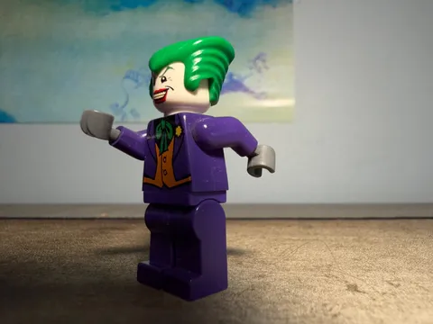 LEGO Batman Minifigure - The Joker Orange Vest (Bat005) 2006 Good Condition
