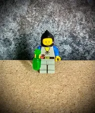 Lego Castle - cas091 - Peasant / Farmer (1989) good condition