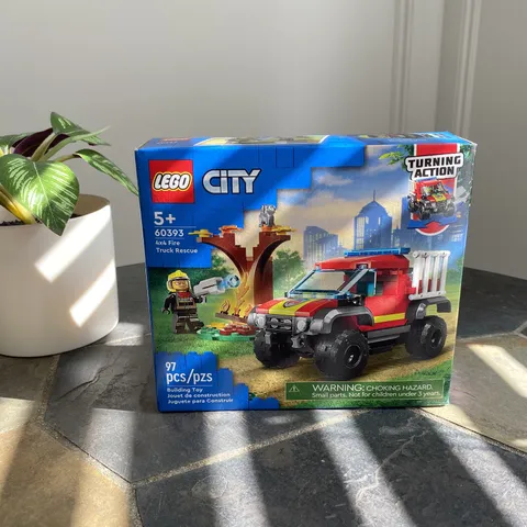 Lego City 60393 Fire Truck Rescue Set NEW