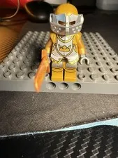 LEGO® Castle Gold Knight Minifigure Fantasy Era Golden Minifig 7079 cas415